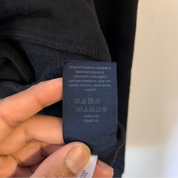 Tommy Hilfiger Women’s Long Sleeve Cropped Sweater Size Small - Picture 3 of 9